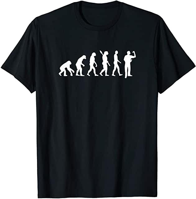 Darts T-Shirt mit Evolution-Motiv – vom Affen zum Dartspieler, lustiges Darts-Design